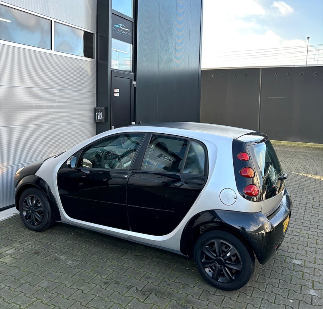 Smart Forfour - 1.0 Spring Edition III Carbon|NAP Certificaat| - AutoWereld.nl