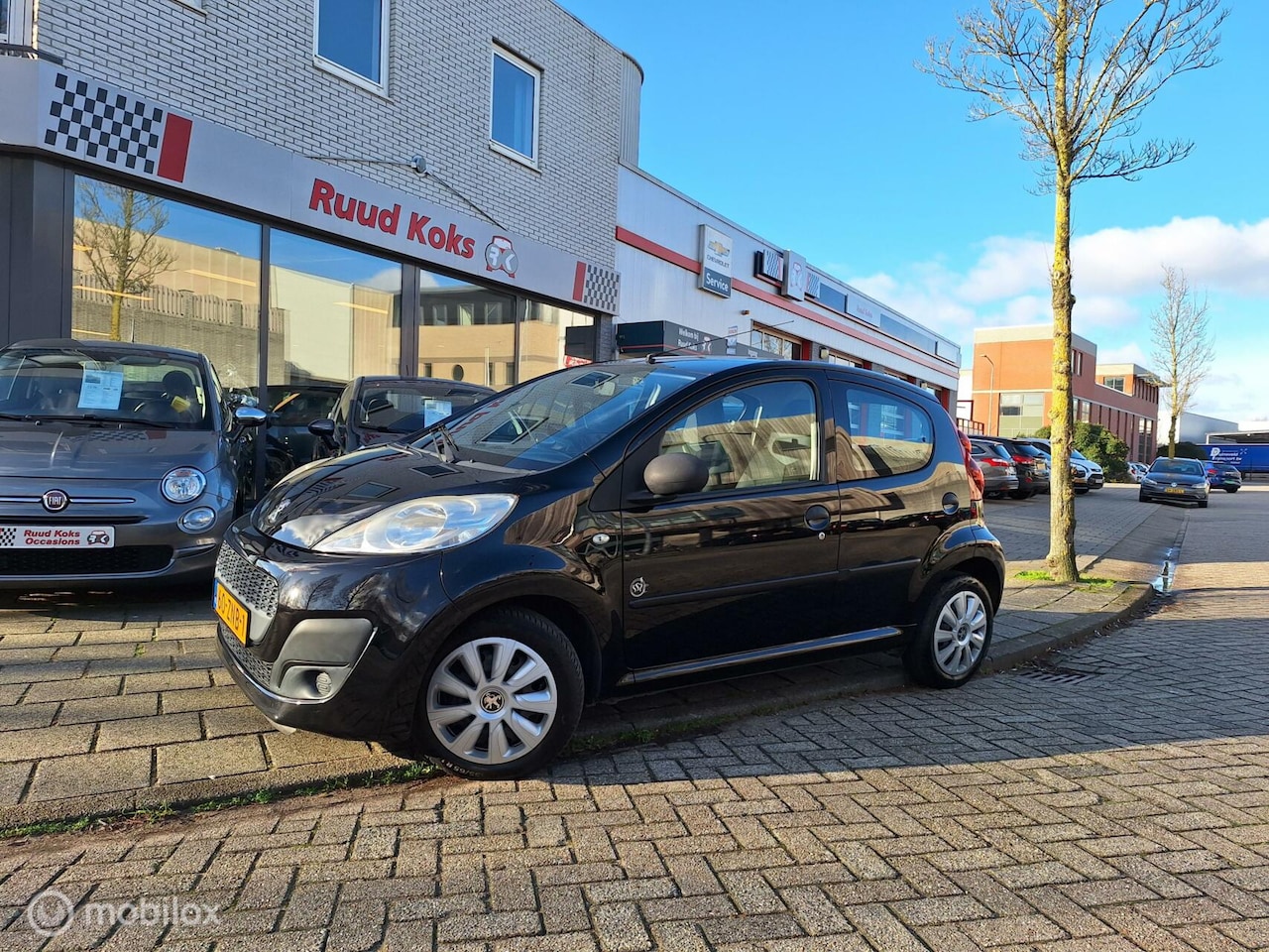 Peugeot 107 - 1.0 ACCESS ACCENT / Airco / - AutoWereld.nl