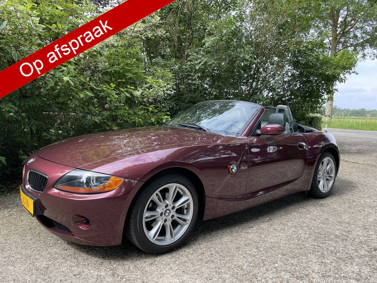 BMW Z4 Roadster - 2.2i / 6 cil. / Merlot Red Metallic / Youngtimer - AutoWereld.nl