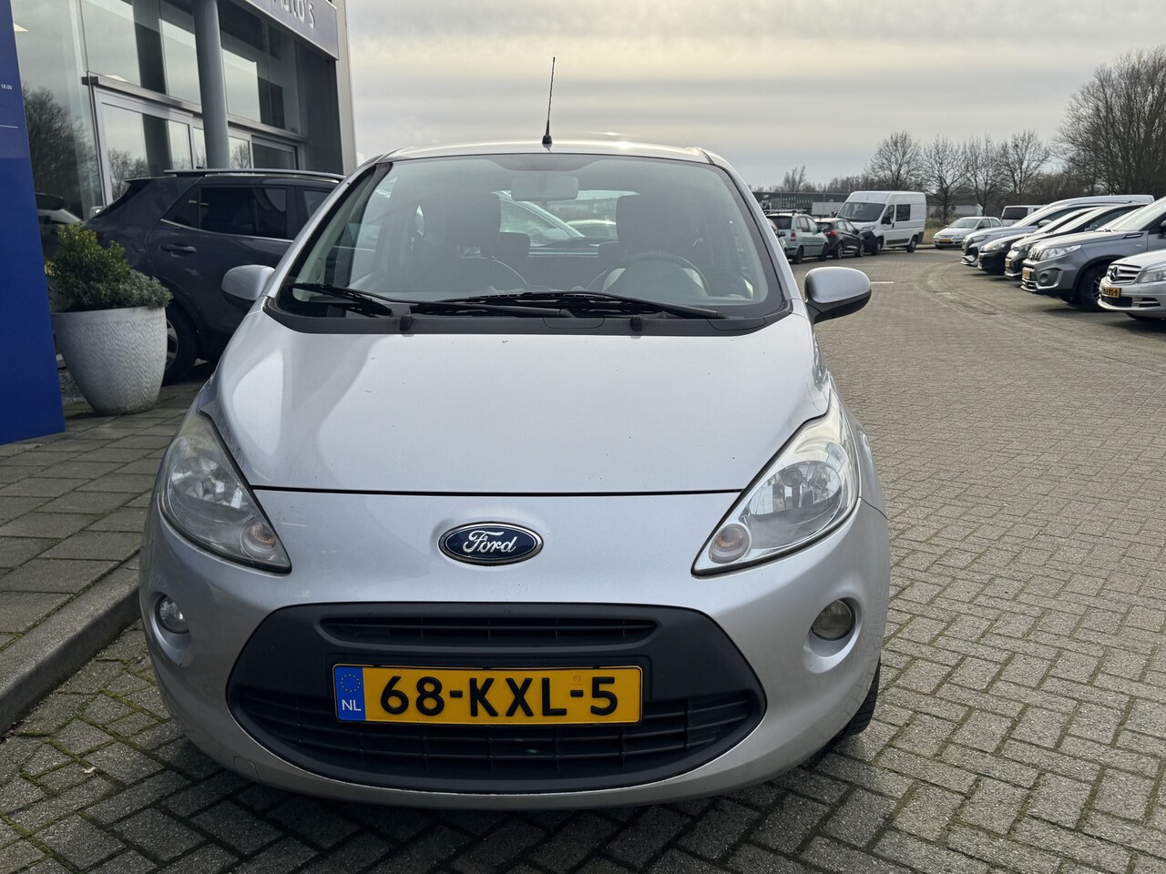 Ford Ka - 1.2 Titanium Airco  cpv   fbogaars; 0492588956 - AutoWereld.nl