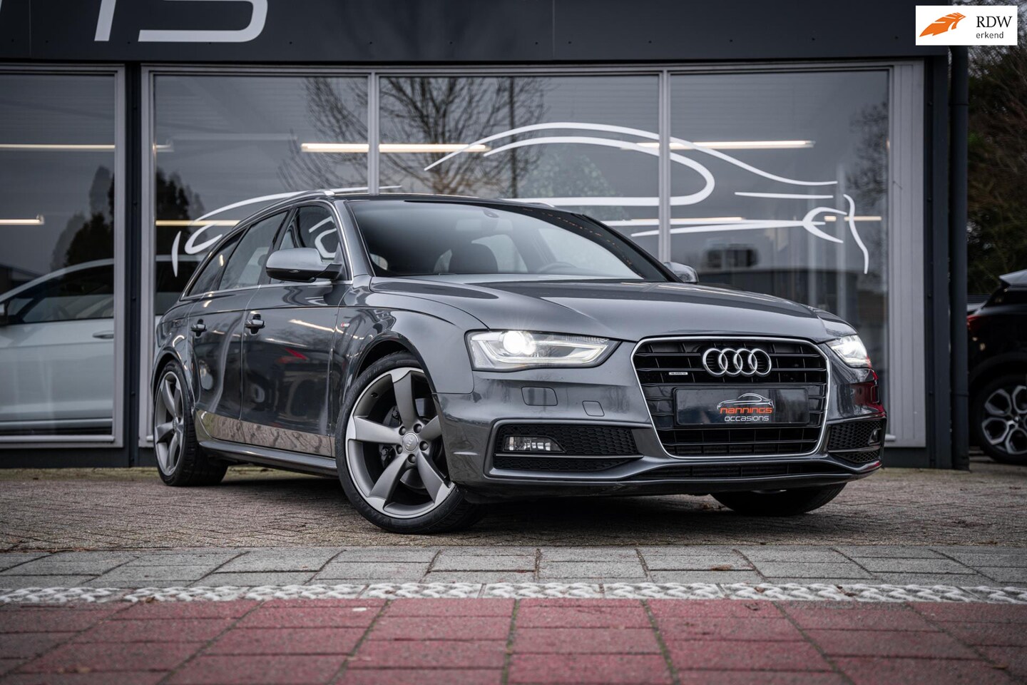 Audi A4 Avant - 2.0 TFSI quattro Pro Line S|Dealer oh|2x S-line|19" Rotor|Trekhaak|B&O Speakers|Cruisecont - AutoWereld.nl