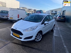 Ford Fiesta - 1.0 Style/5drs/nap/3e EIG/ dealeronderhouden/ 1jaar apk/ airco, navi/ parkeersensoren acht