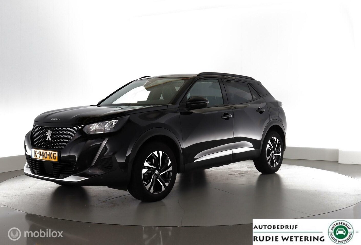 Peugeot 2008 - 1.2 130Pk Automaat Blue Lease Allure trekhaak|1/2leer|led|cam|dab|ecc|lmv17 - AutoWereld.nl