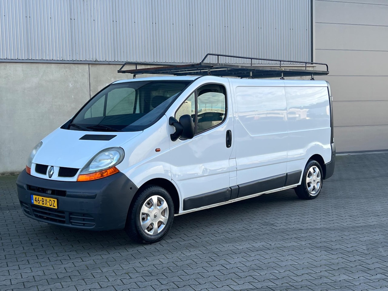 Renault Trafic - 1.9 dCi L2H1 Série Spéciale 185.000 KM NAP+APK 02-10-2025+3 PERSOONS+IMPERIALE+TREKHAAK+RA - AutoWereld.nl