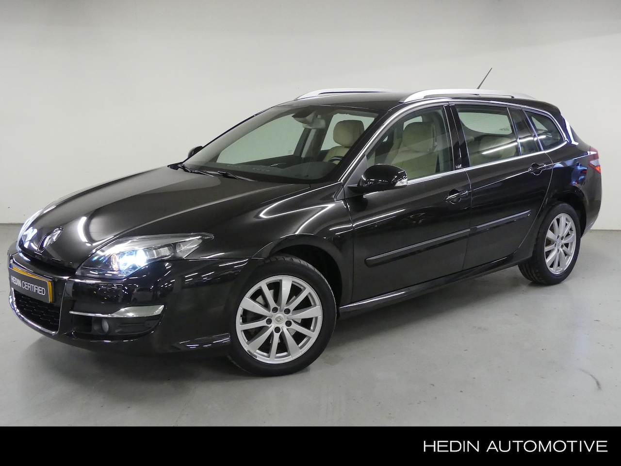 Renault Laguna Estate - 2.0 T Initiale | Automaat | Leder | Navigatie | Climate Control | Stoelverwarming | Trekha - AutoWereld.nl