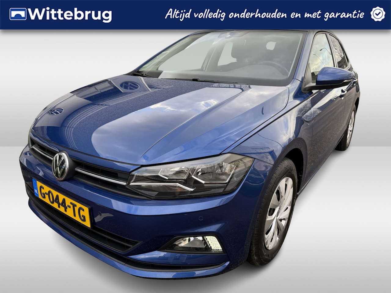 Volkswagen Polo - 1.0 TSI 95pk DSG Comfortline / Virtual Cockpit / App-Connect / Donker Glas / Parkeersensor - AutoWereld.nl