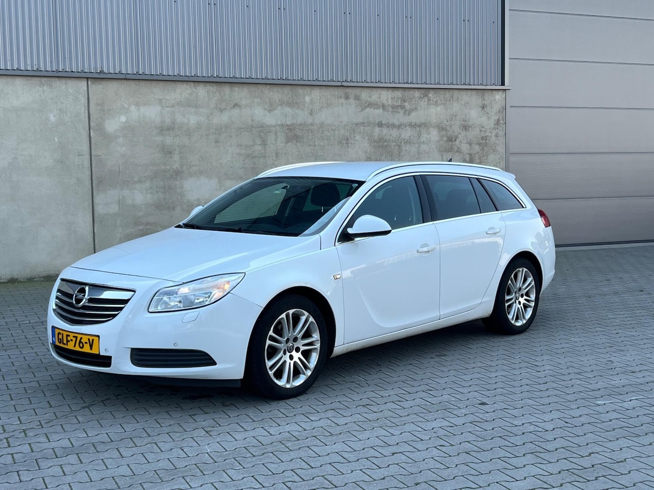 Opel Insignia Sports Tourer - 2.0 CDTI Business Edition APK 01-10-2025+NAVIGATIE+CRUISE+PDC+MF STUUR+AIRCO+ELEKTRISCHE P - AutoWereld.nl