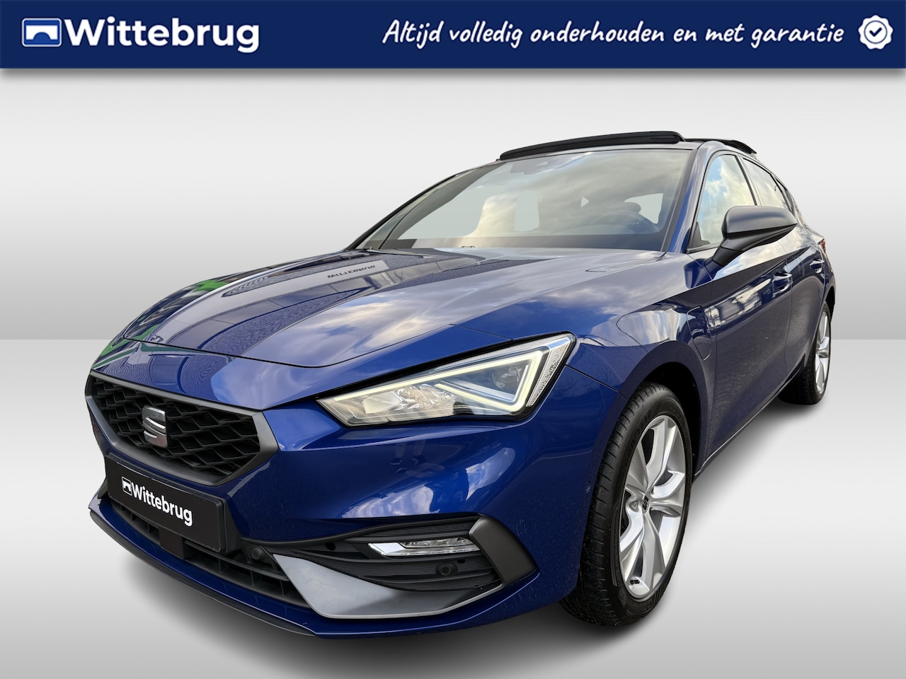 Seat Leon - 1.4 TSI eHybrid PHEV 204pk DSG FR / PANODAK / NAVI/ Camera / Stuur & Stoelverwarming / 17" - AutoWereld.nl