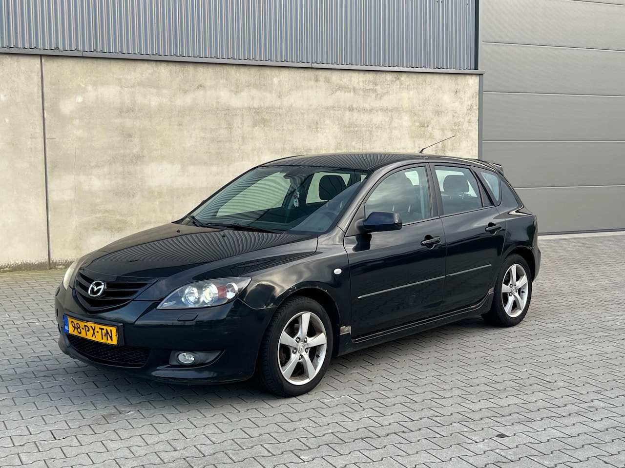 Mazda 3 Sport - 1.6 CiTD Active NAVI SCHERM+AIRCO+CRUISE+ELEKTRISCHE PAKKET+VELGEN - AutoWereld.nl