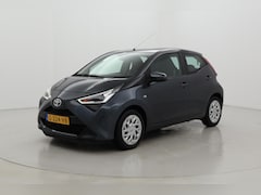 Toyota Aygo - 1.0 VVT-i x-play | Apple Carplay / Android Auto