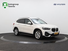 BMW X1 - xDrive25e Business | Advantage Led | DAB | Navigatie |