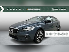 Volvo V40 Cross Country - 1.5 T3 Nordic+ Automaat | Trekhaak | Leder | Stoel verwarming | Standkachel |