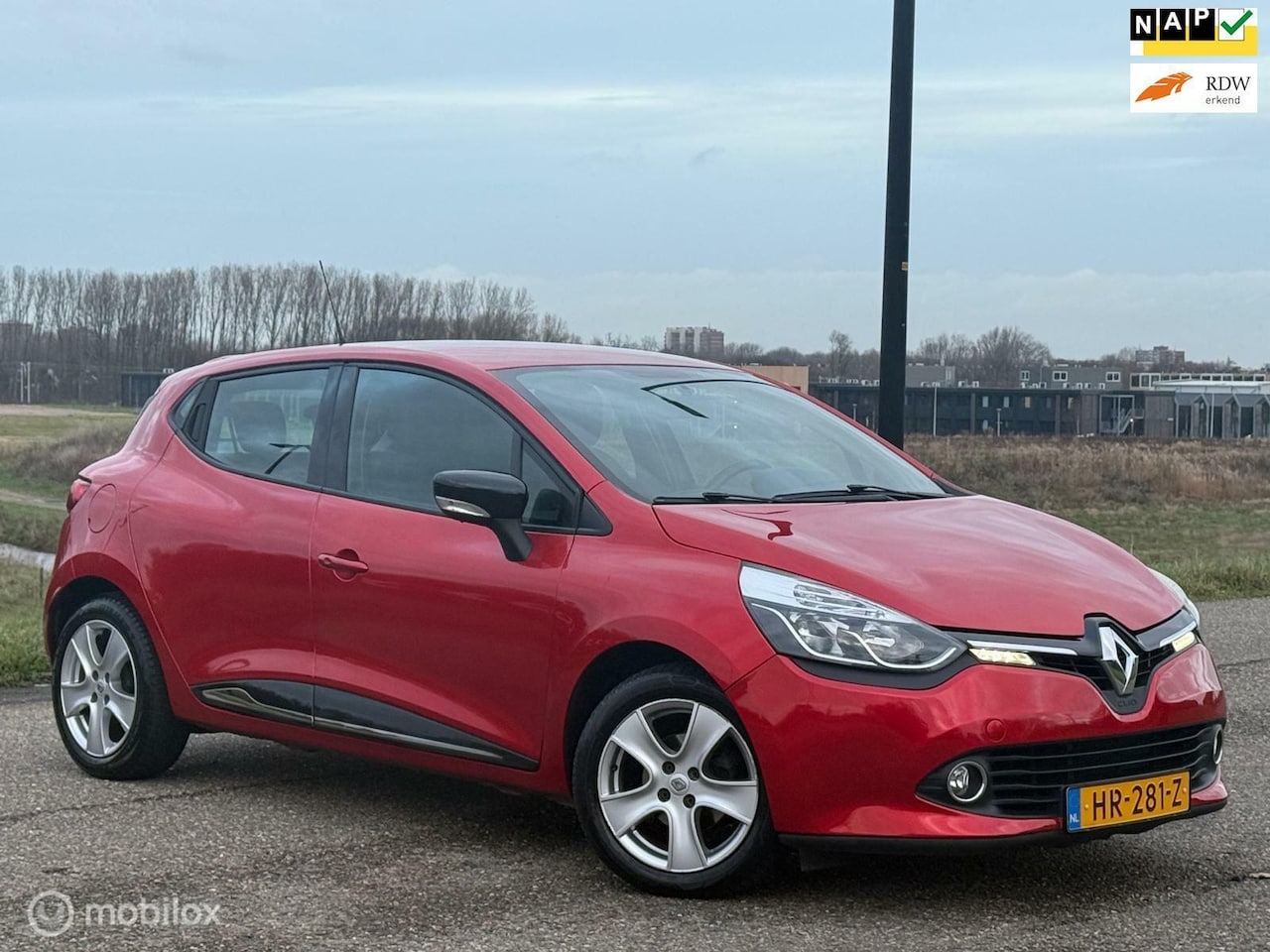 Renault Clio - 1.5 dCi Navi| Airco| Cruise| Led| Pdc| Nap - AutoWereld.nl