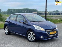 Peugeot 208 - 1.2 VTi Airco/ Xenon/ Led/ Lmv/ Apk/ Nap/ Boekje