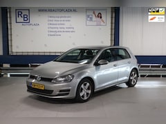 Volkswagen Golf - 1.4 TSI ACT Highline / Stoelverwarming / Clima / Velg