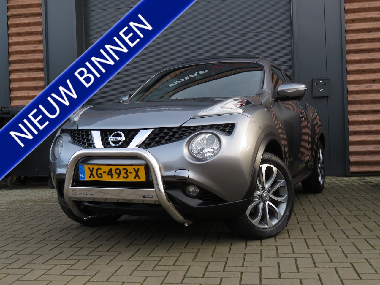 Nissan Juke - 1.6 Automaat Tekna Airco Cr-Control Panoramadak Trekhaak - AutoWereld.nl