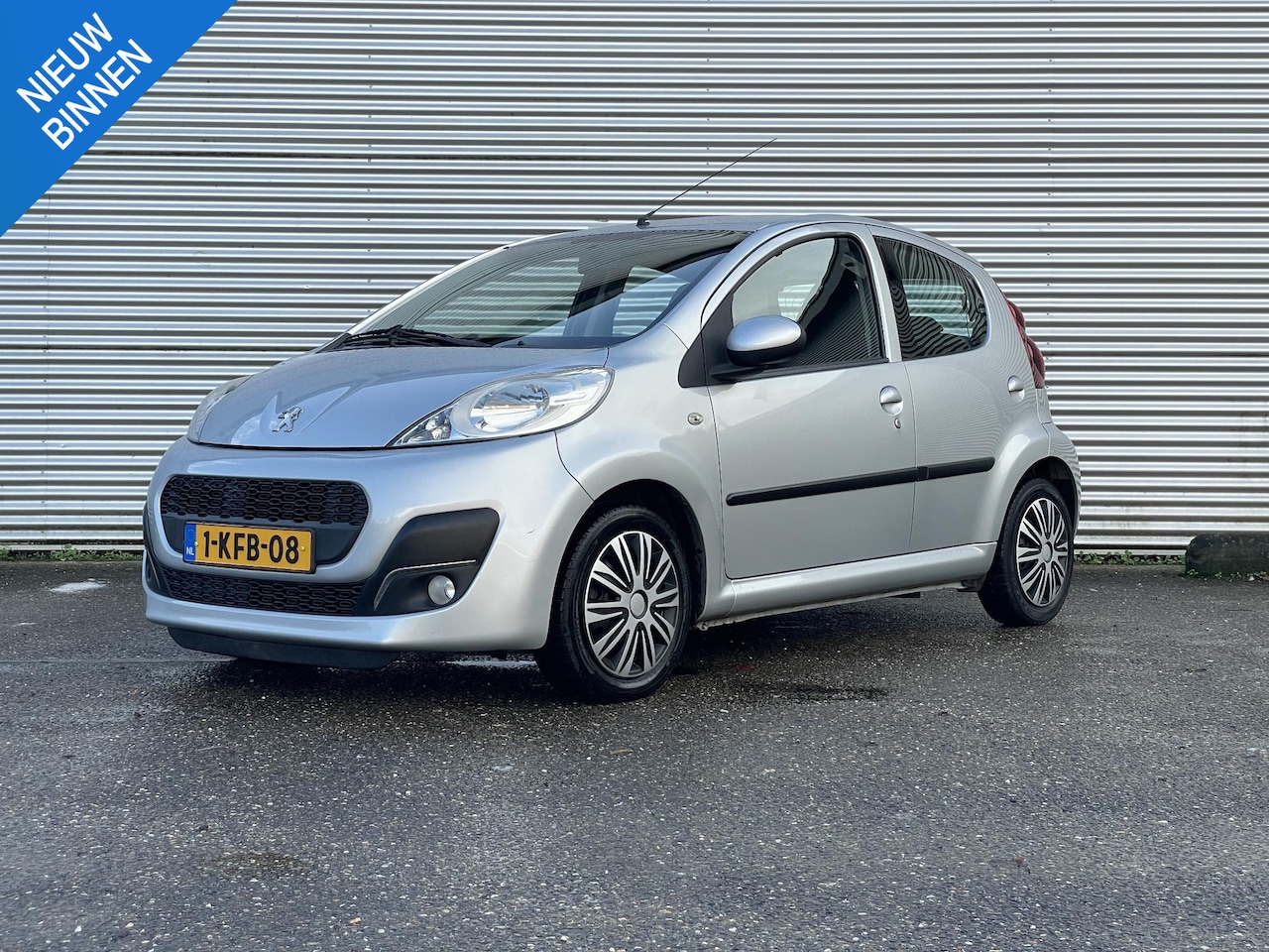 Peugeot 107 - 1.0 Active 5 DRS Airco - AutoWereld.nl