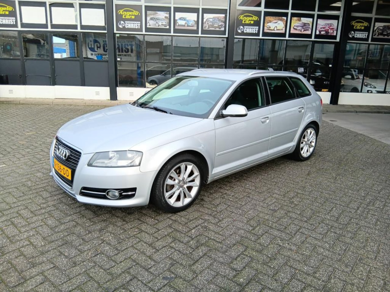 Audi A3 Sportback - 1.2 TFSI Ambition Pro Line Business 1.2 TFSI Ambition Pro Line Business - AutoWereld.nl