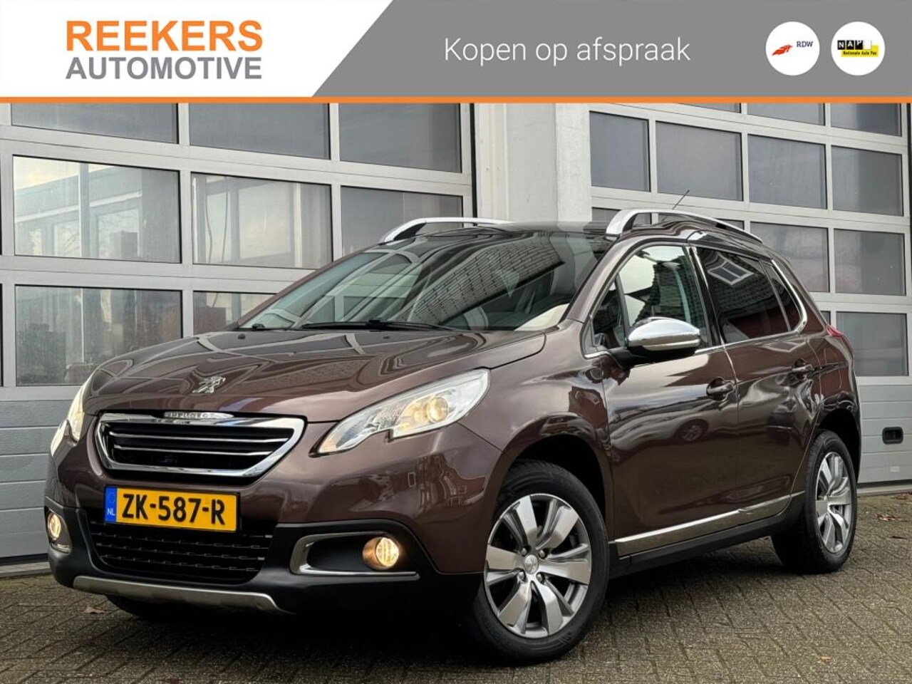 Peugeot 2008 - 1.6 VTI 120PK 4-Cil Vol-Automaat ALLURE Trekhaak - AutoWereld.nl