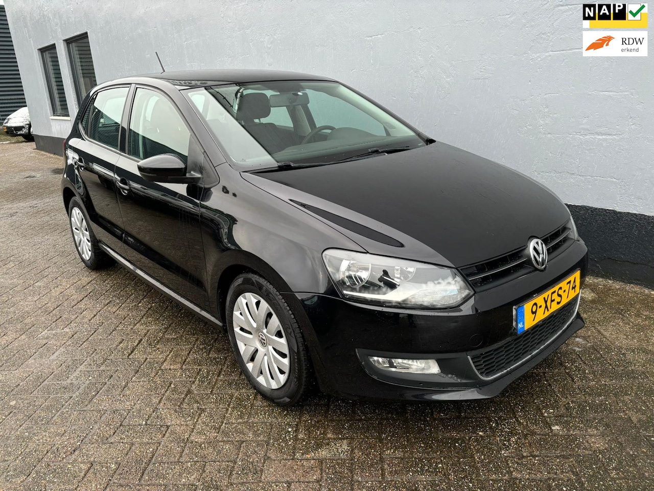 Volkswagen Polo - 1.4-16V Highline 1.4-16V Highline - AutoWereld.nl