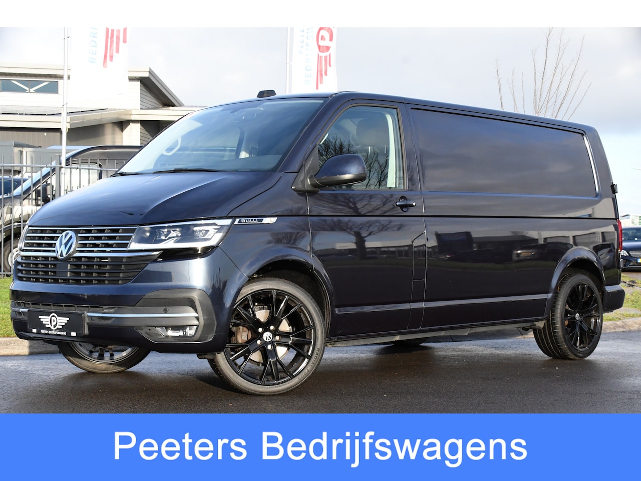 Volkswagen Transporter - 2.0 TDI L2H1 28 Bulli Virtual, Adaptieve Cruise, Camera, 150PK, Multimedia, Automaat, Carp - AutoWereld.nl