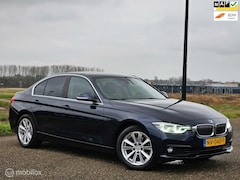 BMW 3-serie - 318i Executive Automaat| Navi| Leder| Xenon| Nap