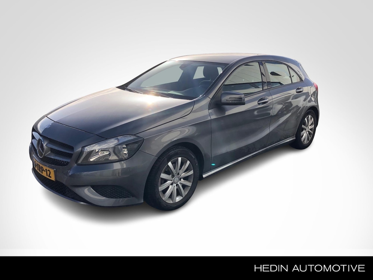 Mercedes-Benz A-klasse - A 180 | Airco | Trekhaak - AutoWereld.nl