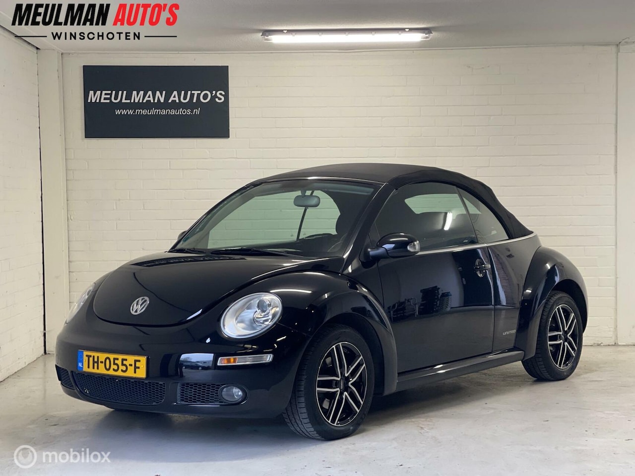 Volkswagen New Beetle Cabriolet - 1.6 Highline 1.6 Highline - AutoWereld.nl