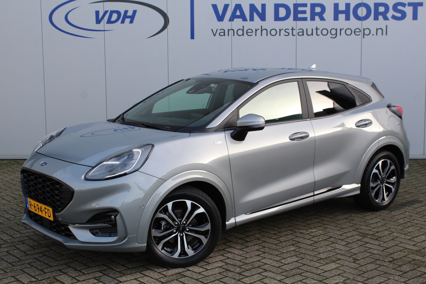 Ford Puma - 1.0-125pk EcoBoost Mild-Hybrid ST-Line X. Correct nette, luxe en sportieve Ford Puma met h - AutoWereld.nl