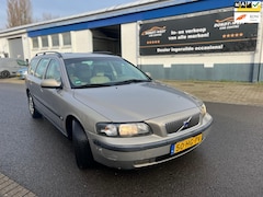 Volvo V70 - 2.4 Comfort Line