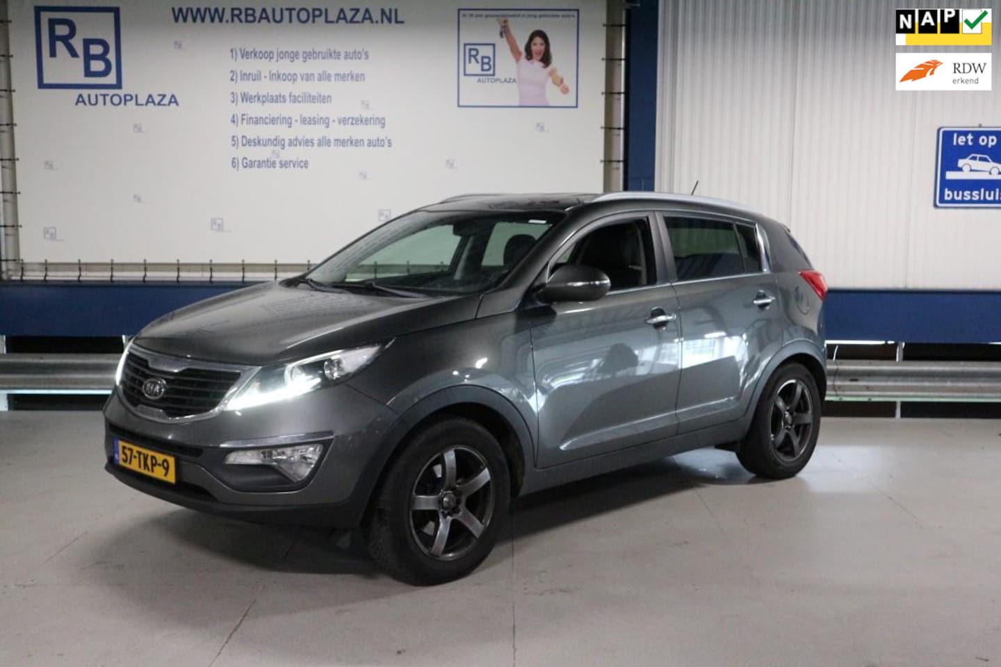 Kia Sportage - 2.0 X-ecutive Plus Pack / NAP KM STAND / 2e EIG ! ! ! - AutoWereld.nl