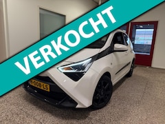 Toyota Aygo - 1.0 VVT-i x-play Automaat | Apple Carplay/android auto