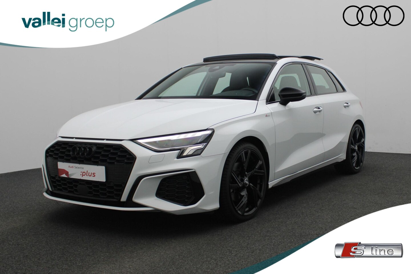 Audi A3 Sportback - 35 TFSI 150PK S-tronic S edition / S-Line | Pano | Stoelverwarming | Parkeersensoren achte - AutoWereld.nl