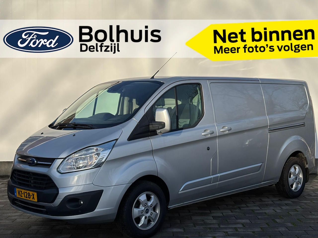 Ford Transit Custom - 290 2.0 TDCI L2H1 Limited Dealer Onderhouden | Dubbele Schuifdeur - AutoWereld.nl