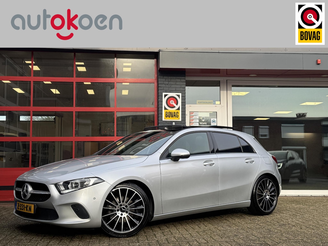 Mercedes-Benz A-klasse - 200 Premium Plus *PANO/CAMERA/NAVI* - AutoWereld.nl