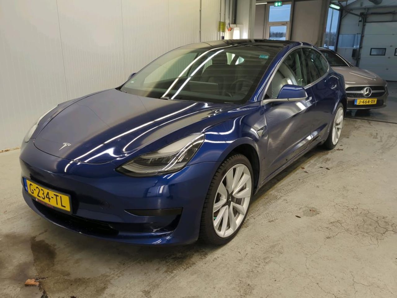 Tesla Model 3 - Standard RWD Plus [ AUTOPILOT+19" LMV+60 kWh+PREMIUM AUDIO ] - AutoWereld.nl