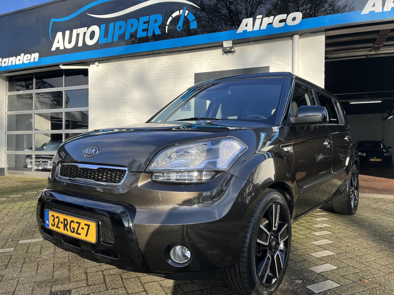 Kia Soul - 1.6 Beat /Lm velgen/Trekhaak/keyless entry - AutoWereld.nl