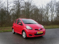 Toyota Aygo - 1.0-12V Comfort . 3 Drs . Aitco . Elec ramen . enz