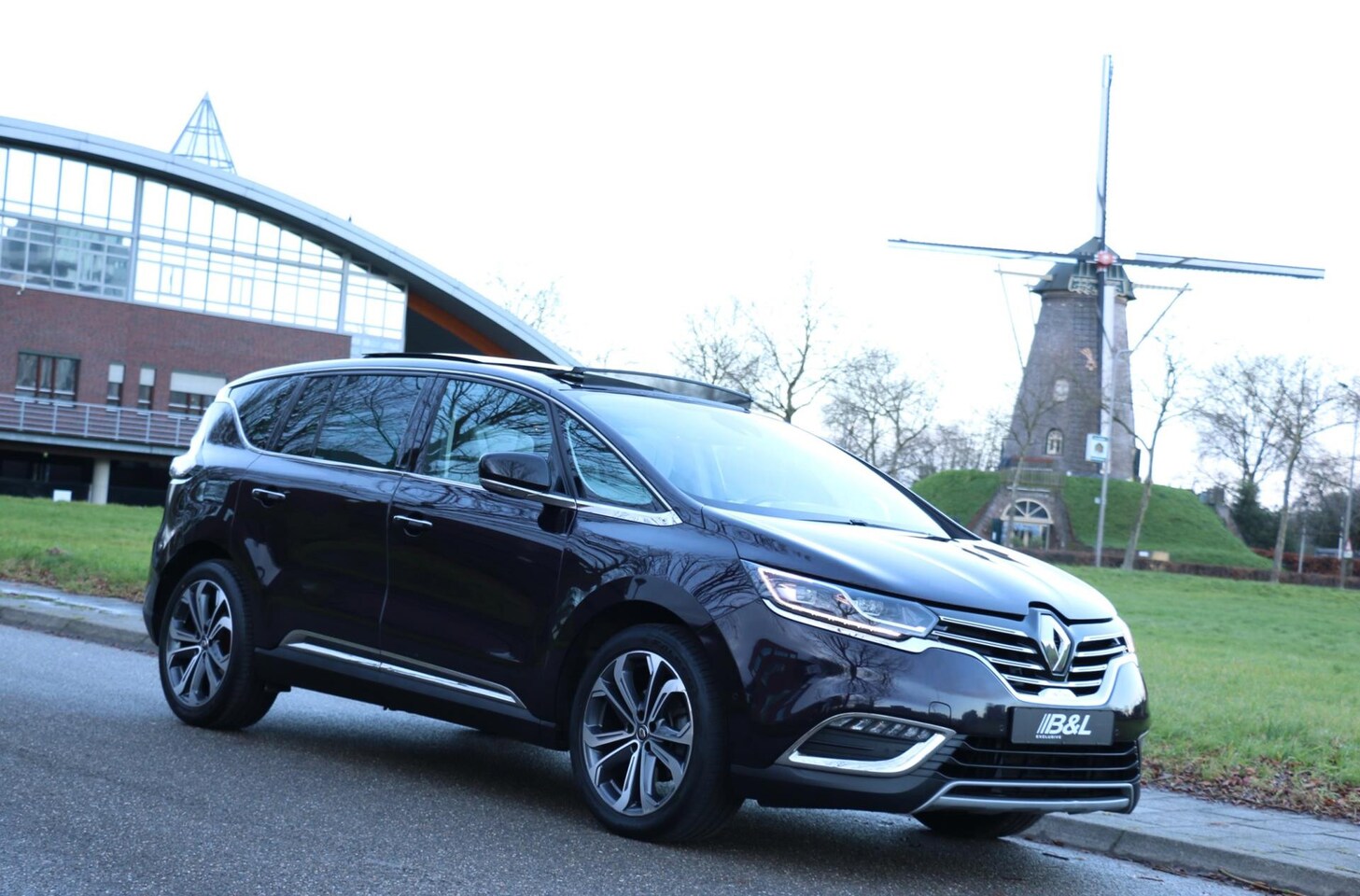 Renault Espace - 1.6 TCe 200 EDC Initiale Paris 5p. Aut 200Pk 1e Eigenaar Panoramadak Vol Leder Massage Led - AutoWereld.nl