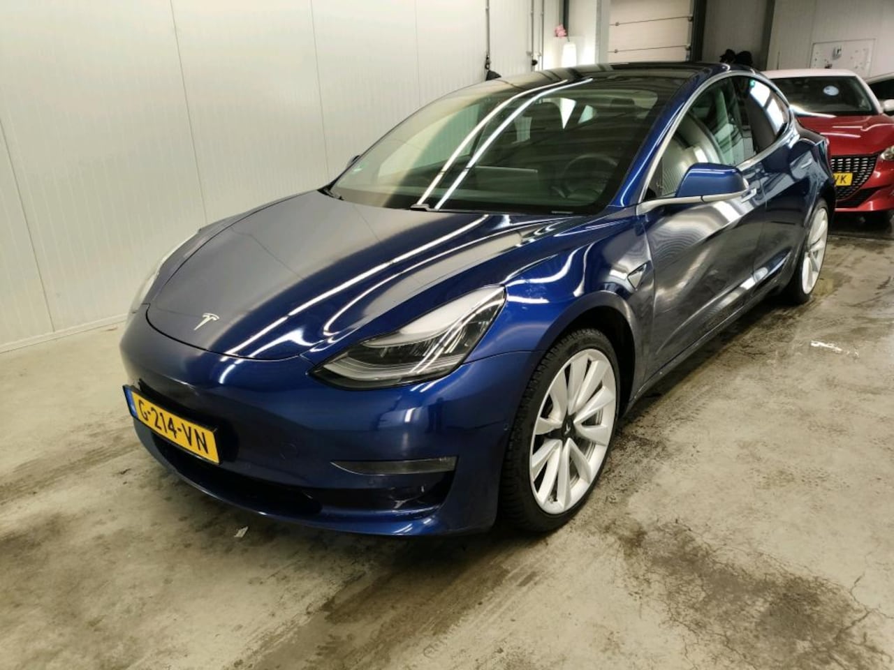 Tesla Model 3 - Long-Range AWD 351pk 75 kWh [ AUTOPILOT+19" LMV+620KM WLTP+PREMIUM AUDIO ] - AutoWereld.nl