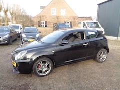 Alfa Romeo MiTo - 0.9 TwinAir ECO Ecc, Navigatie, LM Velgen, 45000 KM orgineel NL