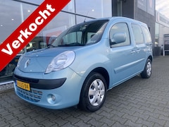 Renault Kangoo Family - 3+1 Rolstoelauto 1.6-16V Authentique (Zeer nette en goed onderhouden 3+1 Rolstoelauto)