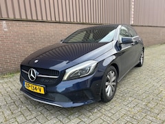 Mercedes-Benz A-klasse - 180 d AMG Automaat Navi