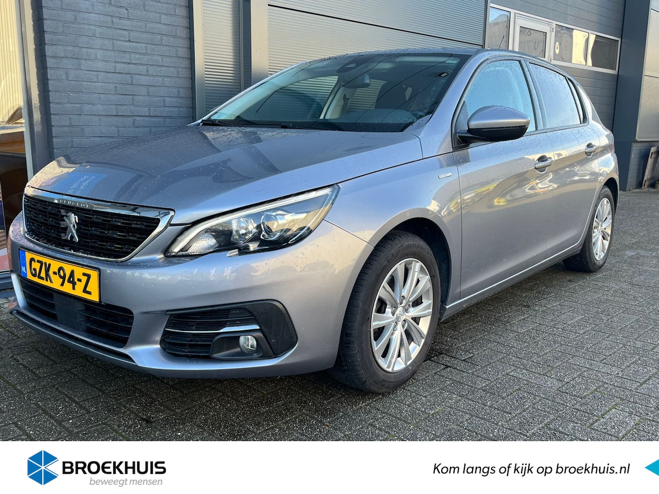 Peugeot 308 - 1.2 PureTech Allure 130pk | Trekhaak | 16"lm velgen | Led dagrijverlichting | Climate cont - AutoWereld.nl