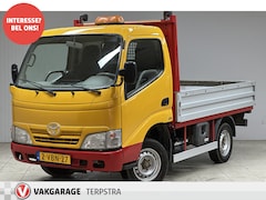 Toyota Dyna - 100 3.0 D-4D Comfort/ 3-Zitplaatsen voor/ Zwaailamp/ Stuurbekr./ Bumpers in kleur/ Central