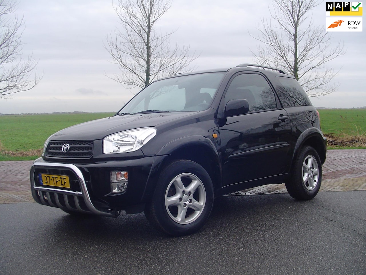 Toyota RAV4 - 2.0-16V VVT-i Luna / Airco / Hoge zit / Trekhaak - AutoWereld.nl