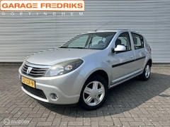 Dacia Sandero - 1.2 Blackline | Airco | Trekhaak |