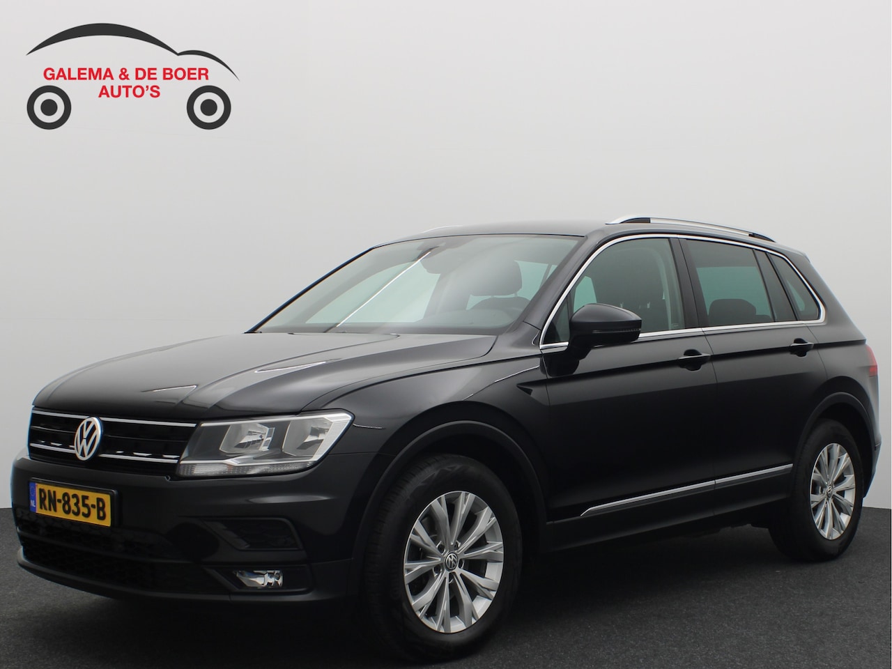 Volkswagen Tiguan - 1.4 TSI Comfortline Business TREKHAAK / CARPLAY / NAVI / CLIMA / PDC / BLUETOOTH / ACC / N - AutoWereld.nl