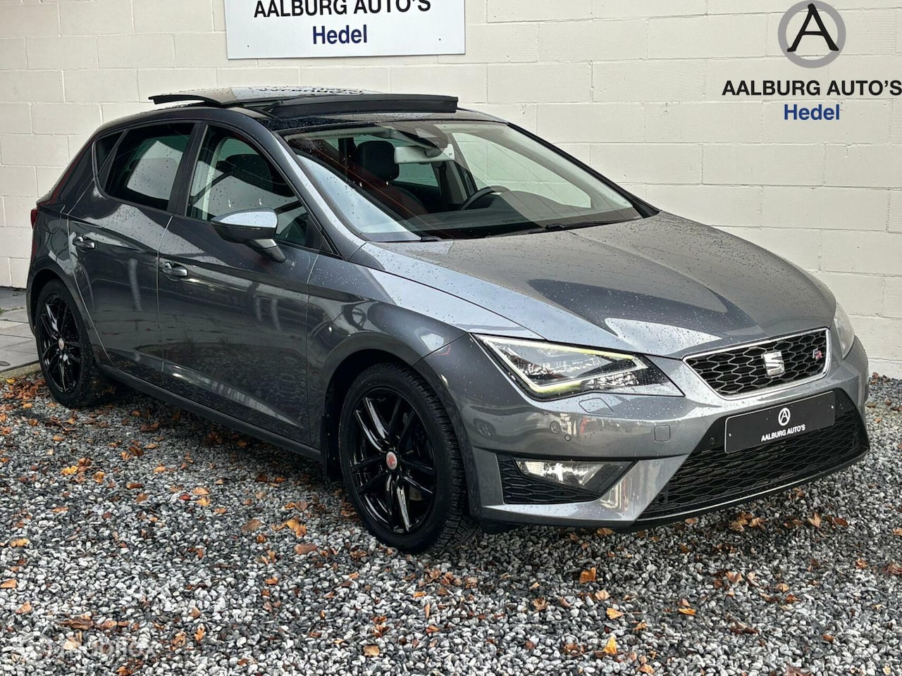 Seat Leon - 1.4 TSI FR 2013 Alcantara Panoramadak Navigatie - AutoWereld.nl