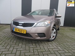 Kia Cee'd Sporty Wagon - 1.6 CRDi X-tra